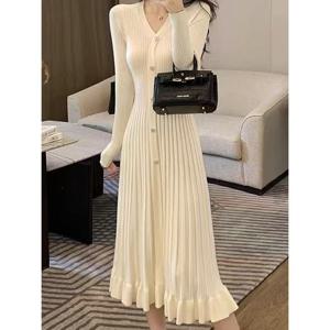 [예쎄](예쎄) 브이넥 플리츠 니트 원피스(S5FOP042A)