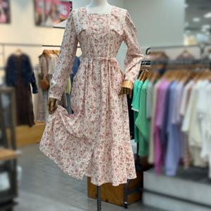 [써스데이아일랜드]레이스 배색 플라워 롱 원피스 t246mop151