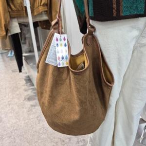 클리지 HC42 인조스웨이드유니크호보백 CP9SAB17