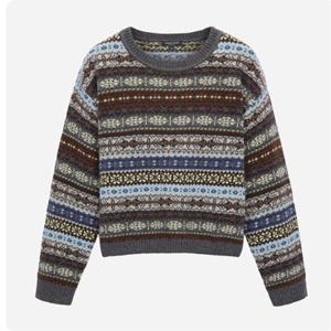 [써스데이아일랜드](T258MSW233W)자카드 라운드넥 니트 풀오버