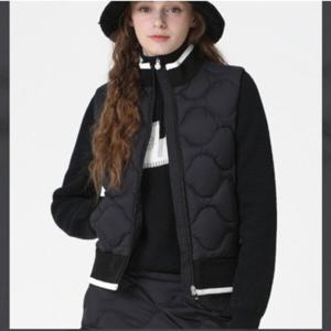 [엘르골프]엘르골프-물결 퀼팅 경량 다운 베스트-6J81401._IC