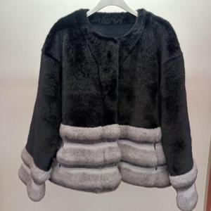 Latium HC06 팔뚝품편한 루즈핏 이중컬러 라운드 페이크퍼 밍크 쟈켓 T2543jk09B