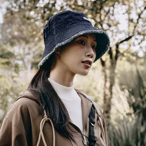 라코스테 공식 여성 코튼 빈티지 컷팅 버킷햇 RK414E-55N RNE