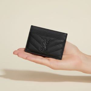 생로랑 423291 BOW08 1000 카산드라 모노그램 마틀라세 흑장 지갑