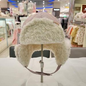 압소바 CB01 하트 패딩 귀달이모자 A731504