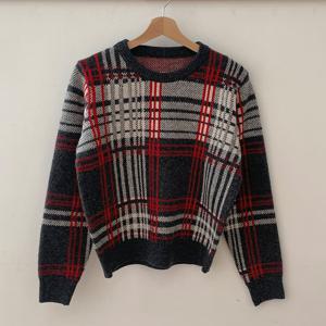 샵앤) 국산 여성 보트넥 격자 줄무늬 자가드 긴팔 니트티 21DS-WKN-4975-차콜