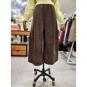 스테파니 세이브존01 절개 융기모 골덴 밴딩 와이드 8부 바지 A25PT5416