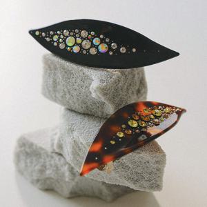 바이데이지 프랑스 나뭇잎 큐빅 자동핀 Bh0973