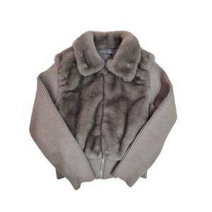 [르니앤맥코이(여성)]가슴 페이크퍼 니트재킷(MN01KJ707HJZ)