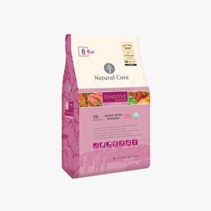 네츄럴코어 유기농 에코6 센서티브 연어 작은입자 6kg 강아지 사료