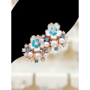 볼라레 세이브존03 볼라레 노비아플라워  진주꽃송이 은침귀걸이(스카이) SAVSSS1521