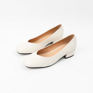[신난다슈]여성 구두 펌프스 힐 4cm 미들힐 통굽 정장 발편한 쿠션 RM2461272 아이보리