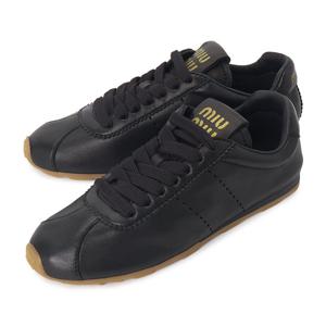 미우미우 플룸 여성 스니커즈 5E114E 038 F0002