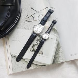 아트박스/옷자락 커플 모던 클래식 가죽 손목 시계