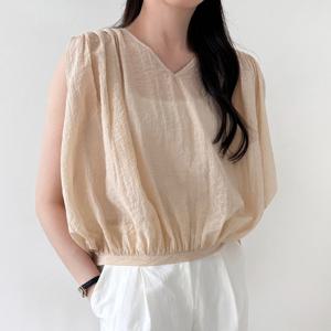 샵앤) 여성 V낵 어깨셔링 뒷주름 벌룬 나시 블라우스 NYS-WBL-4630-베이지