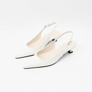 [신난다슈]여성 슬링백 힐 4cm 스틸레토 슬링백 구두 펌프스 미들힐 FL251462 아이보리