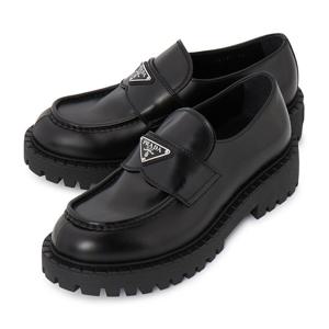 프라다 남성 로퍼 2DE151 B4L F0002