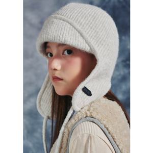 [블루테일HU] AZH2AH01IV 아이보리 이어플랩 비니