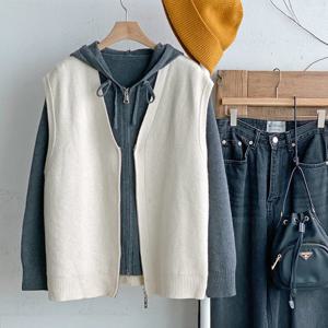 샵앤) 여성 V넥 투웨이 집업 잔골지 심플 니트 조끼 DGB-WVS-4934-아이보리