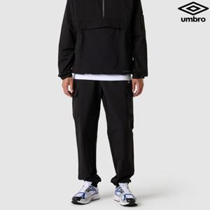 [엄브로] 폴라 스트레치 기모 카고 조거 팬츠 UQ423SPTO1_BLK0