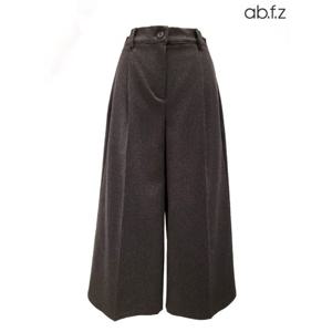 [에이비에프지]반 밴딩 원핀턱 9부 와이드 팬츠 APA1HP38A