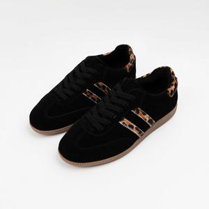 [신난다슈]여성 스니커즈 운동화 3cm 플랫 단화 기모 소가죽 스웨이드 MRO2571591 블랙