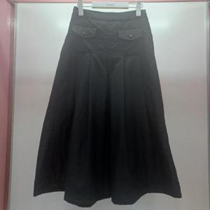 Latium HC06 A라인 플레어 허리반밴딩 주머니 핀턱 얇은 패딩 스커트 T2543sk02B