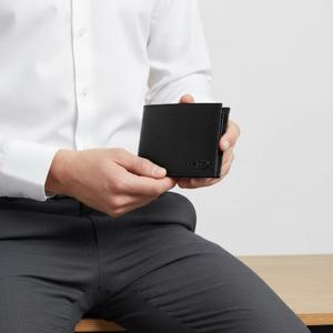 살바토레 페라가모 남성 반지갑 (66 A063 NERO 0733308) 24FW