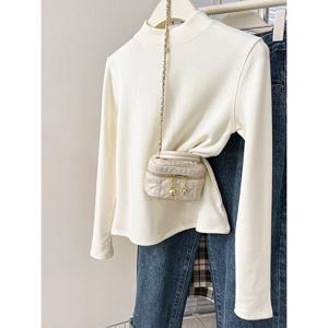 [예쎄][예쎄] 쫀득 피치기모 H장식 반목 티셔츠  S4WTS013A