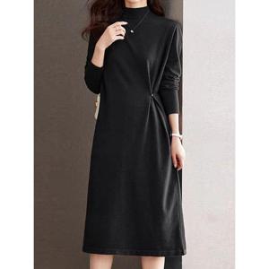 [클라셰]클라셰 사이드버튼니트폴라원피스_B5W0453