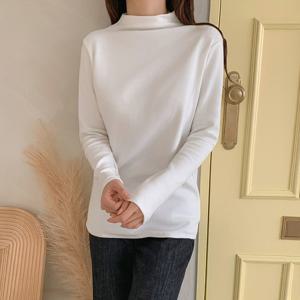 [올리비에스클로젯]심플 피치기모 반목 폴라티셔츠_O2512TS204D