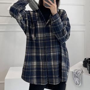 [올리비에스클로젯]클래식 오버핏 후드 체크 셔츠_O2512BL078D