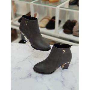 한슈 세이브존07 미들힐 앵클부츠 6.5cm HS63845am