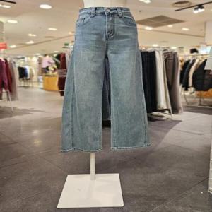 [레코브]LG61E3DP509X_세미 와이드핏 연청 데님 팬츠