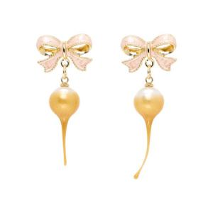 25 FW 오토링거 여성 골드톤 리본 진주 이어링 251016F022002
