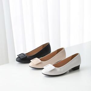 스퀘어 귀여운 20대 단화 플랫슈즈 3cm 구두 3컬러