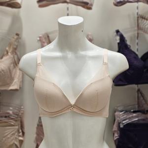 [트라이엄프] 딥브이 볼륨 드리밍 오일패드 몰드 브라 TEWBR211 BE