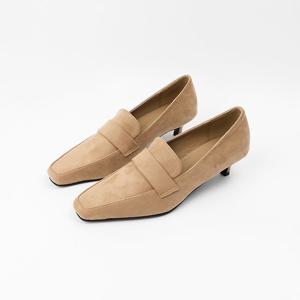 [신난다슈]여성 구두 펌프스 힐 3cm 로퍼 힐 단화 발편한 낮은굽 스웨이드 NF252451베이지