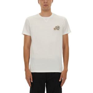 몽클레어 로고 패치 크루넥 레귤러 티셔츠 8C00035 8390Y001