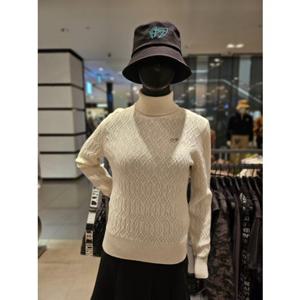 [마스터바니에디션] (421E4SR507) 여성 엠보 케이블 터틀넥 니트