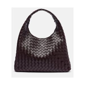 보테가베네타 Campana 라지 레더 숄더 백 P01097469