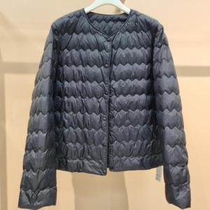 라티움 HC34 초경량 덕패딩 물결라인 노카라경량 덕패딩 T2543jk07