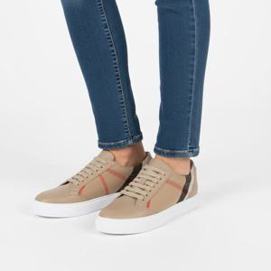 버버리 하우스 뉴 살몬드 체크 여성 스니커즈 8056711