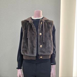 [꼼빠니아]니트후드탈착  페이크퍼 베스트 CZFW0-WFV340 _IC