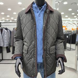 [바쏘옴므]경량 사파리 카키퀼팅점퍼 JMZ3UA04AKH