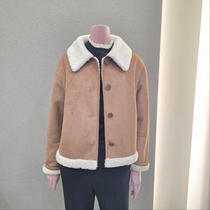 [꼼빠니아]카라넥 세미루즈핏 페이크 무스탕 CAFW1-WFU200 _IC