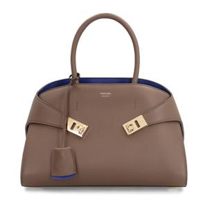 페라가모 허그 스몰 가죽 핸드백 215608 771867