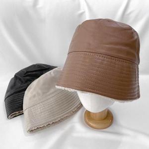 [잇백잇슈] 레더뽀글이양면버킷햇 골프여성모자 심플베이직