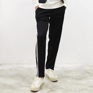 [슈썸] 융털 두 줄 라인 트레이닝바지 DJJ-GAA-AF911