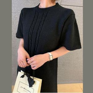 여자 꽈배기 니트 반팔 미디 롱 원피스 코디 룩